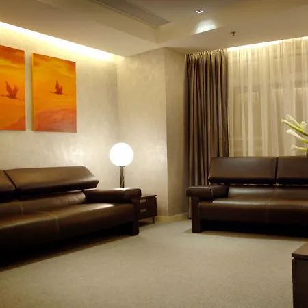 Cosmo Hotel Hong Kong By Dorsett Hotels-2
